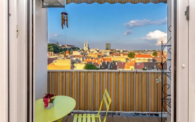 Art Deco Apartment