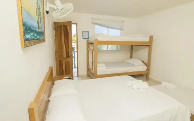 Hotel Brisas Del Mar