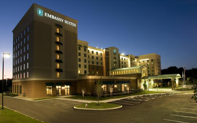 Отель Embassy Suites Columbus - Airport вид на фасад