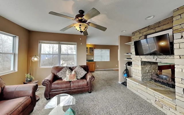 Brown Bear Chalet by Jackson Mountain Rentals