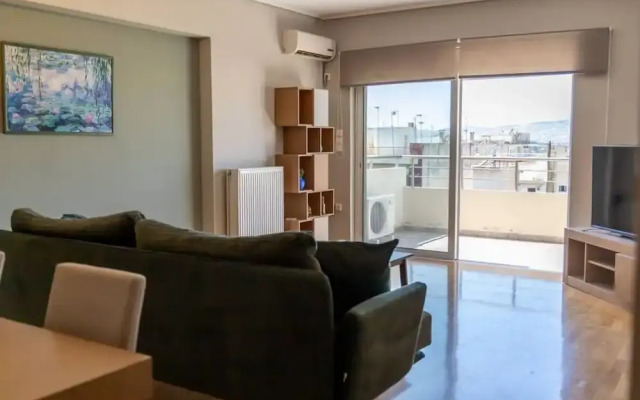 Petralona Dazzling top Floor 2BD AP