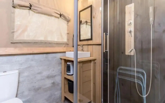 Glamping in Signy-l'abbaye