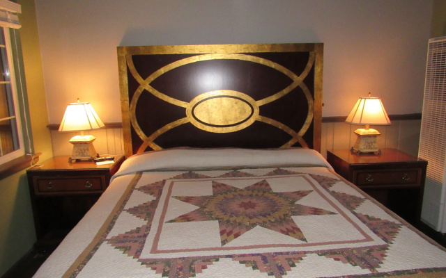 Emerald Bay Lodge