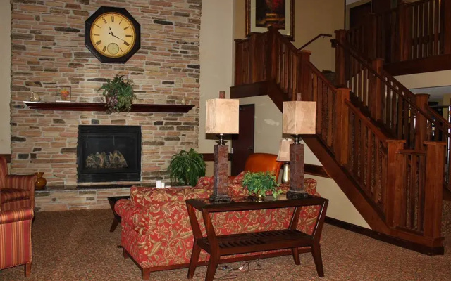 Comfort Inn & Suites Milford