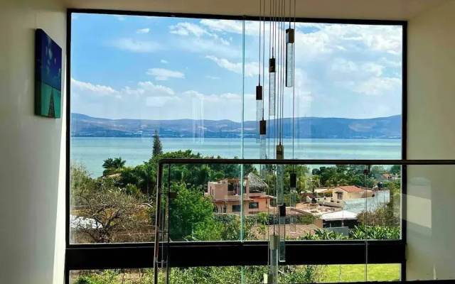 Casa Cuba - Spectacular Lake and Mountain View