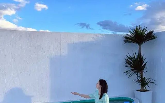 Jelxun Hotel