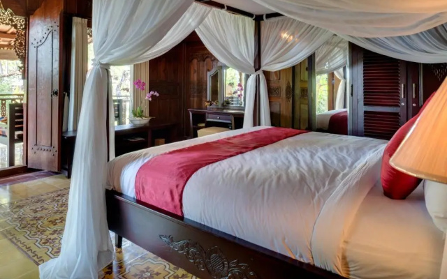 Diamond Beach Villa Lombok