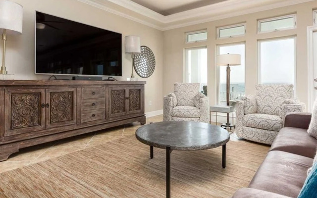 Windswept by Meyer Vacation Rentals