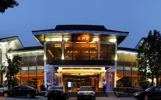 Suzhou Grand Garden hotel вид на фасад