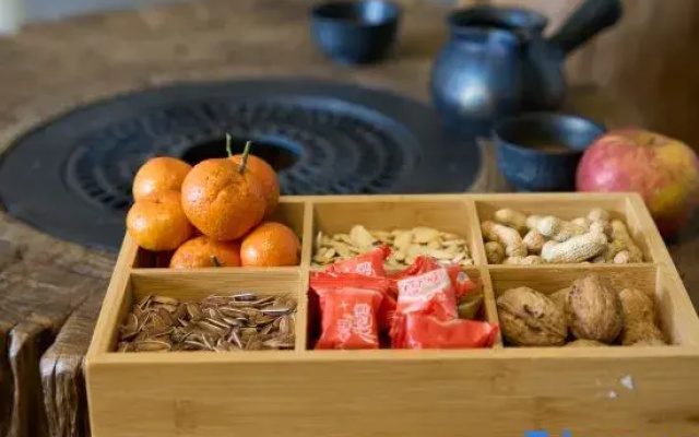 Yuexi Inn · MistyFields | 180° Fieldside Vacation Apartment (Shaxi Ancient Town)