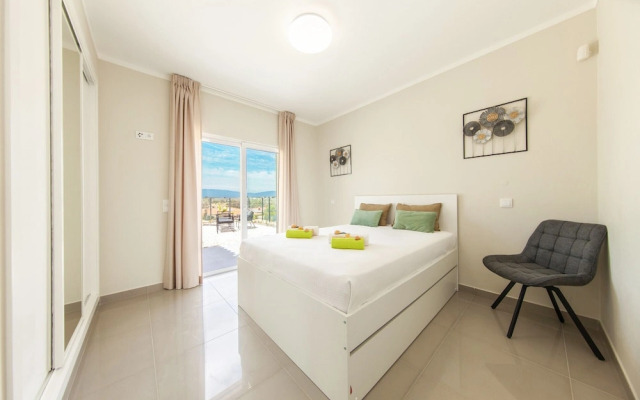 Villa Oasis Gold