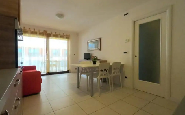 Lovely Nest With Lagoon View and Terrace in Grado