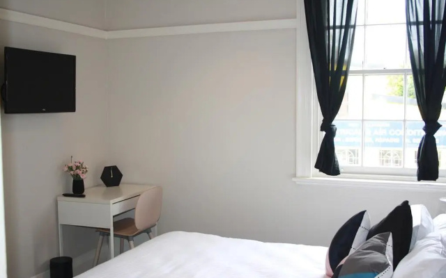 Annandale Hotel