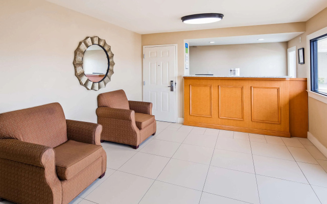 SureStay Hotel by Best Western Tupelo North
