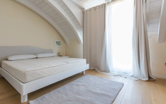 Tasso Apartments