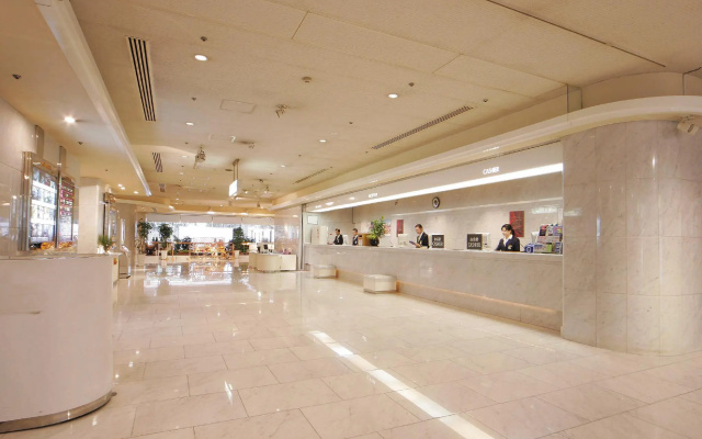 Hotel Plaza Osaka