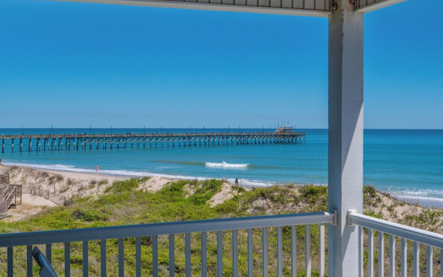 Shore Therapy by Topsail Realty