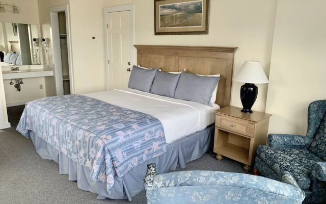 Lighthouse Inn