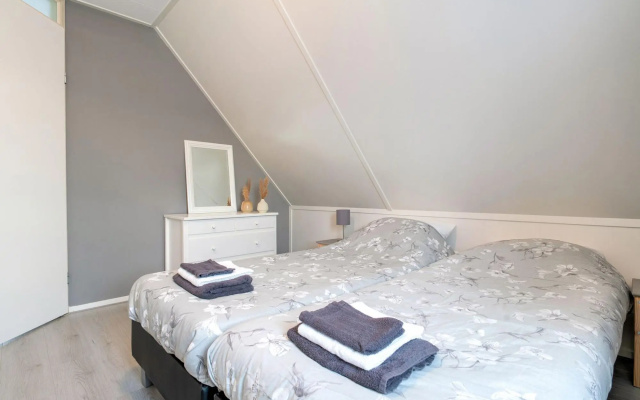 Captivating Holiday Home in Zeewolde near Forest