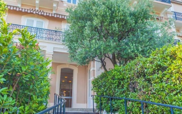 Отель Cannes Immo Concept - Palais Mire Juan вид на фасад