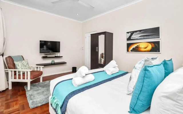 Atlantic Sunsets Camps Bay Villa with Ocean Views