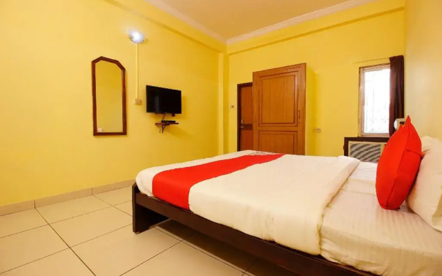 OYO 42129 Hotel Swiss Legrand
