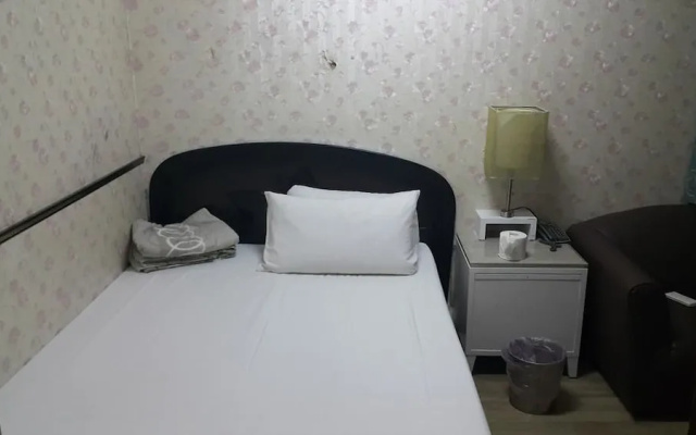 Awesome Hotel