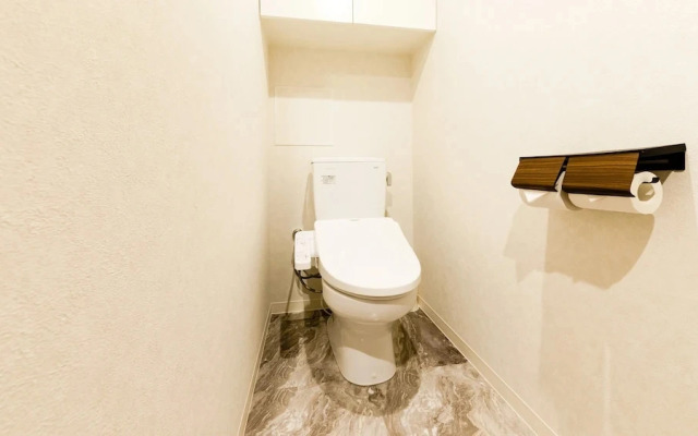 TAKUTO HOTEL Shinsaibashi