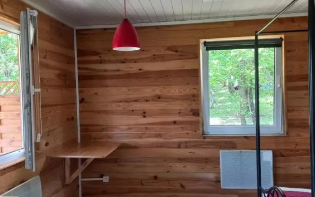 Chalet 2 pers. + Bébé