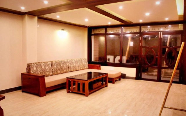 Hotel Pearl Retreat  -  A Pure Veg Hotel