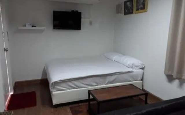 Avocado Resort