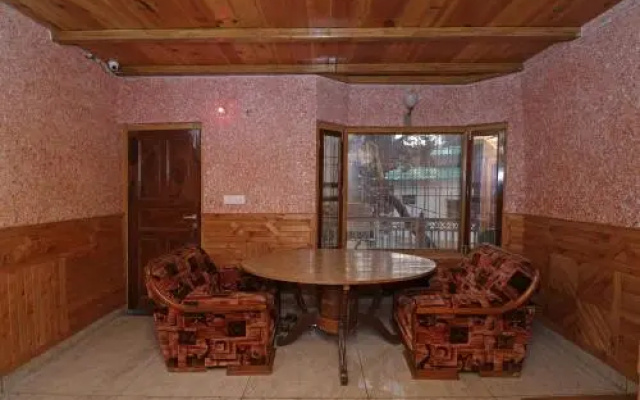 OYO 28279 Swastik Home Stay
