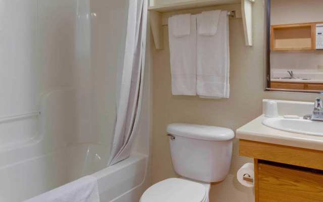 WoodSpring Suites Albuquerque East I-40 Tramway