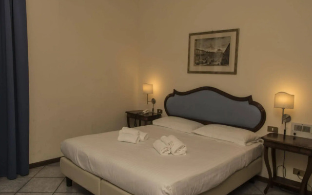 BYPILLOW Goldoni