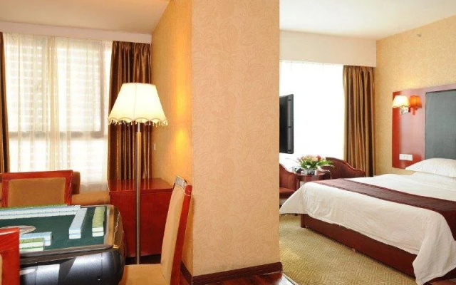 Coral Hotel