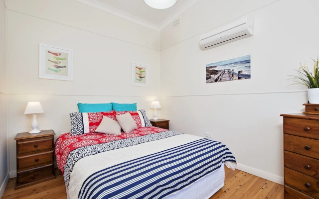 Fingal Beach Shack