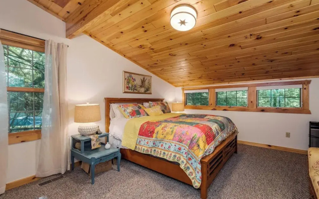 Tucked Inn by Taylor Made Deep Creek