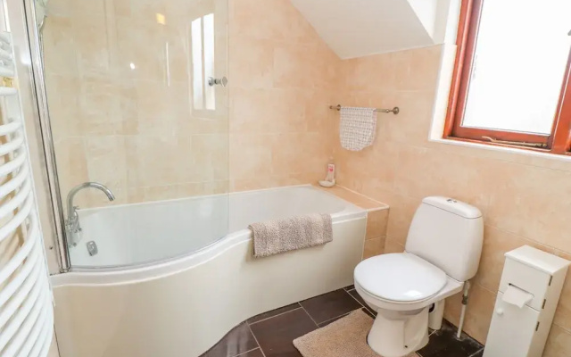 Mossley Cottage