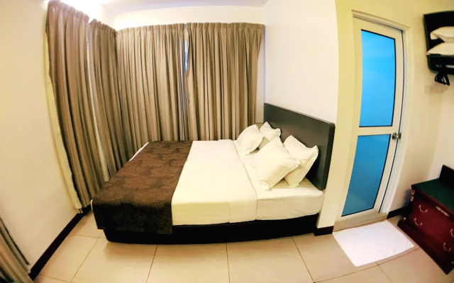 Lux Private Hotel
