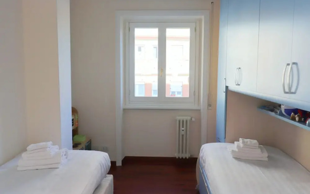 St Peter new and lightsome apartment with balcony