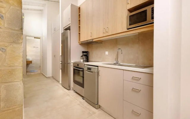 Zefyros Apartments