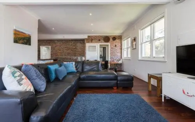 UrbanStyle Claremont Apartment