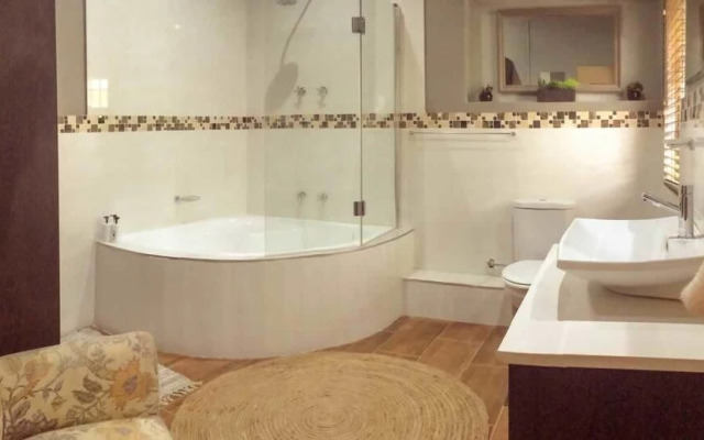 17 on 5th Avenue Walmer Guest House
