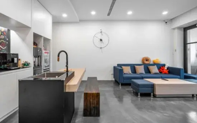 Spring House Hostel
