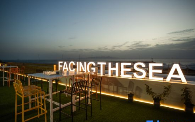 Qingdao Lingshan Island Haishang Starting Hotel