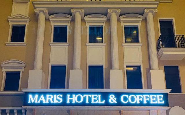 Maris Hotel & Coffee