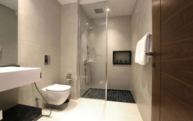 Weekend Hotel Sari