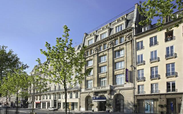 Отель Citadines Saint-Germain-des-Prés Paris вид на фасад