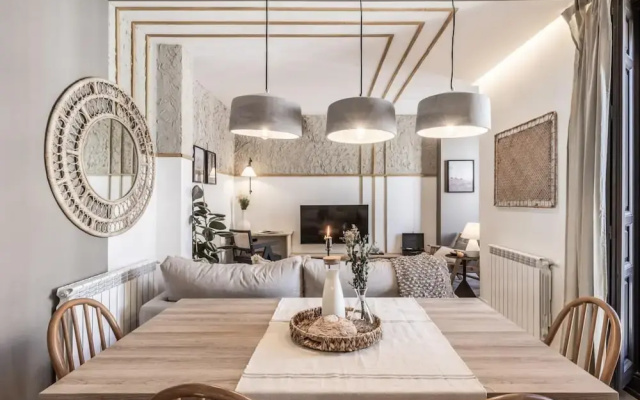 Marbore - 4 Bedrooms Apartment in Trafalgar