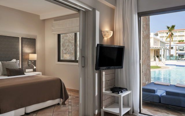 Atlantica Aeneas Resort